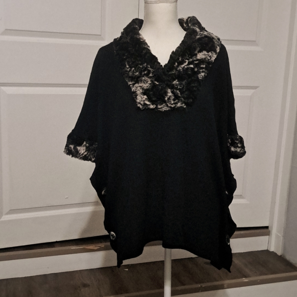 ISLE Apparel Ivory/ Black Fur/ Black knit Poncho Made in Turkey One size fit all